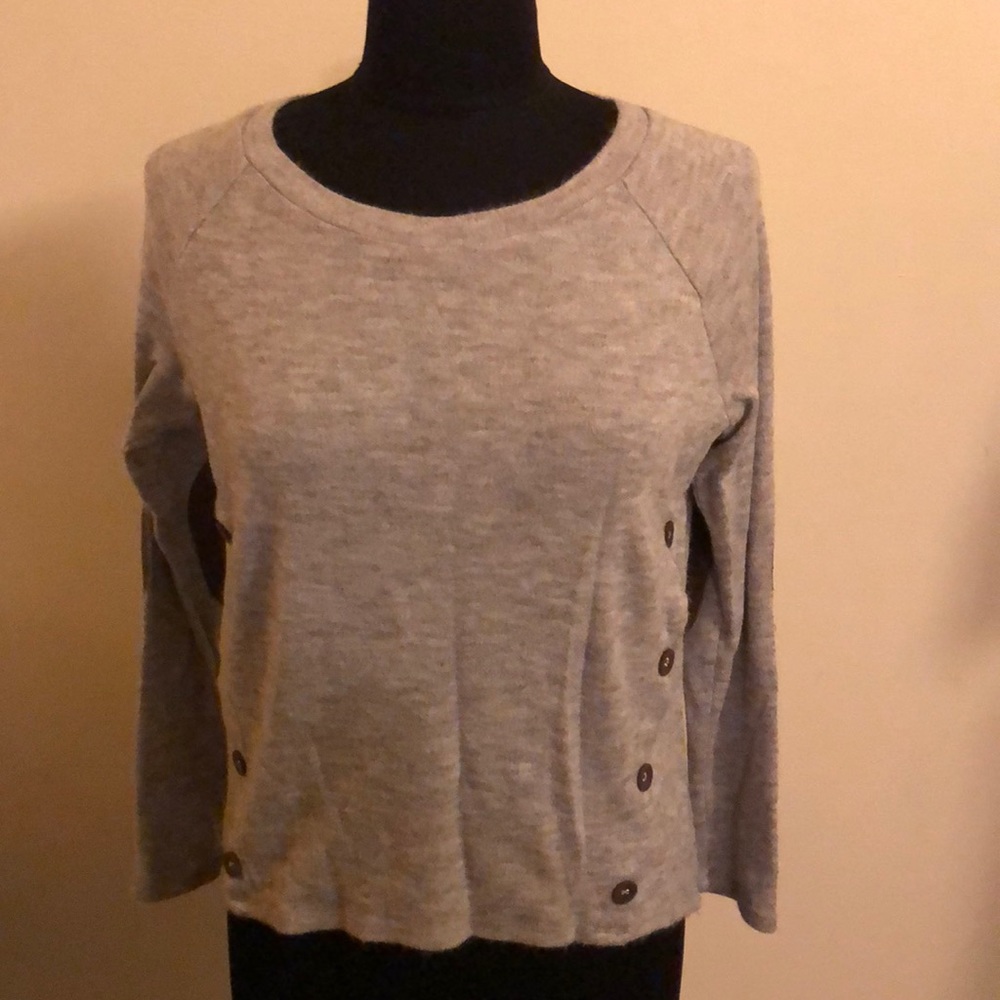 Grey sweater